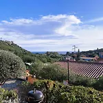 La Vela Summer House - Free Wifi - 700mt From The
