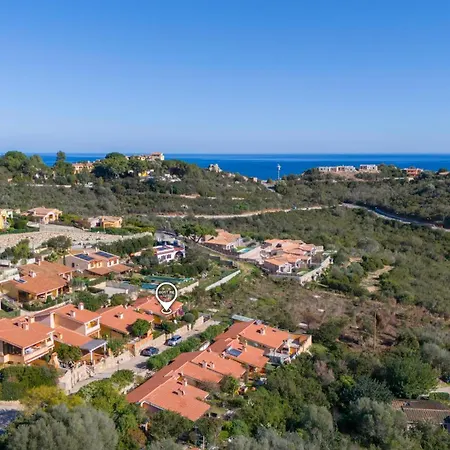 La Vela Summer House - Free Wifi - 700mt From The