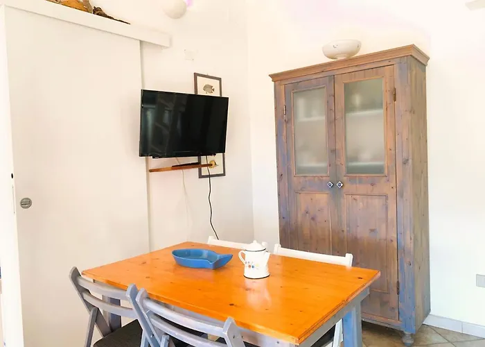 La Vela Summer House - Free Wifi - 700mt From The Nyaraló
