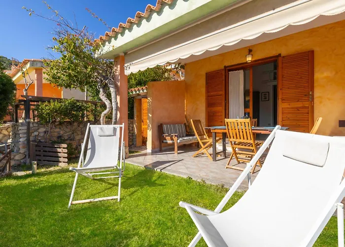 La Vela Summer House - Free Wifi - 700mt From The